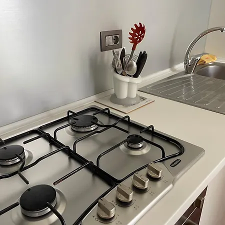 Casa Sermoneta Feriehus *